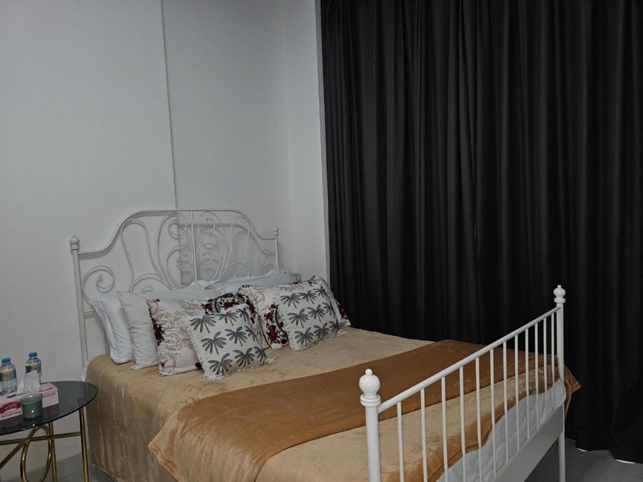 Apartment Silicon Oasis Staycation *